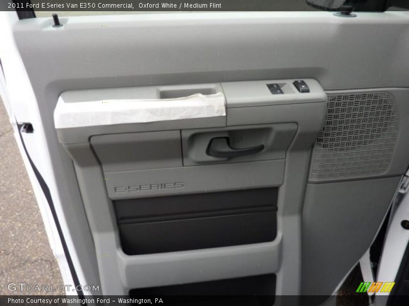 Oxford White / Medium Flint 2011 Ford E Series Van E350 Commercial