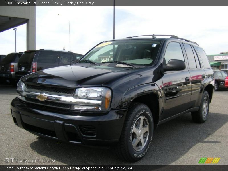 Black / Light Gray 2006 Chevrolet TrailBlazer LS 4x4