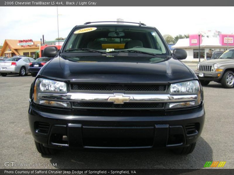 Black / Light Gray 2006 Chevrolet TrailBlazer LS 4x4