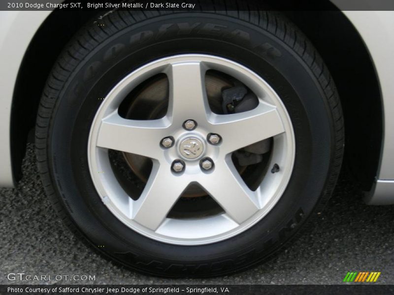 Bright Silver Metallic / Dark Slate Gray 2010 Dodge Charger SXT