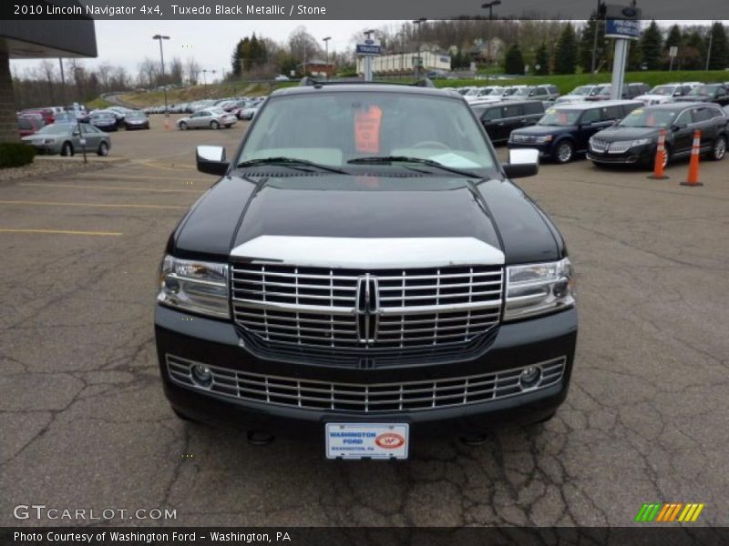 Tuxedo Black Metallic / Stone 2010 Lincoln Navigator 4x4