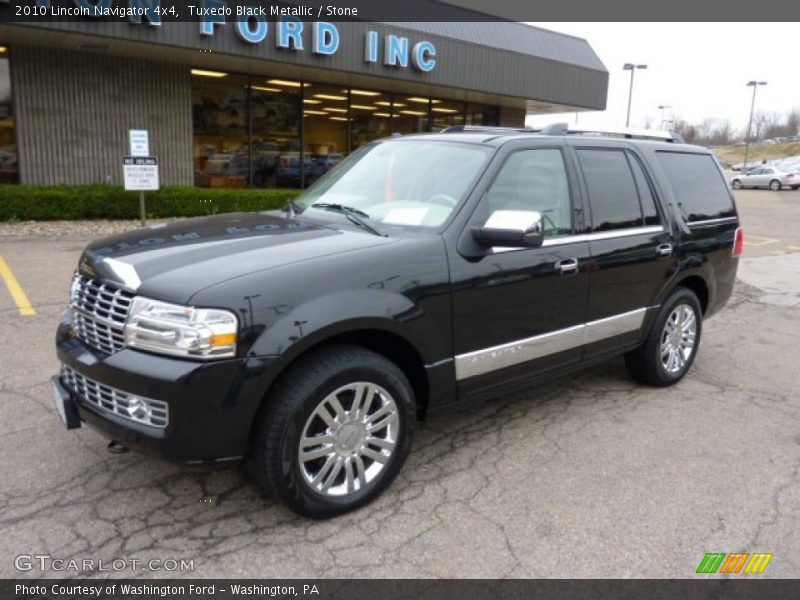Tuxedo Black Metallic / Stone 2010 Lincoln Navigator 4x4