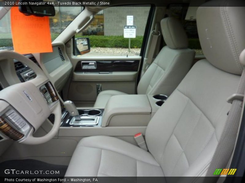 Tuxedo Black Metallic / Stone 2010 Lincoln Navigator 4x4
