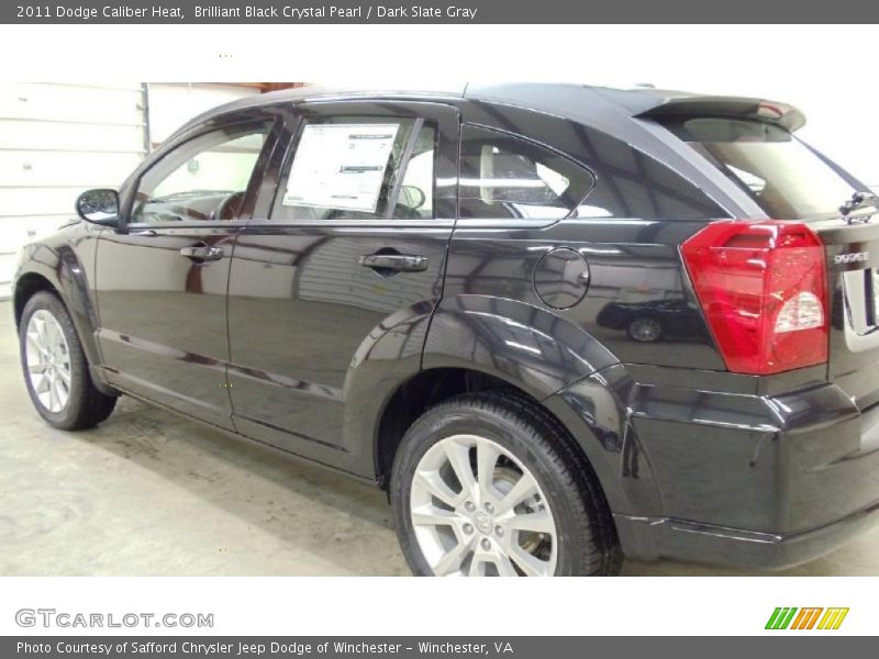 Brilliant Black Crystal Pearl / Dark Slate Gray 2011 Dodge Caliber Heat