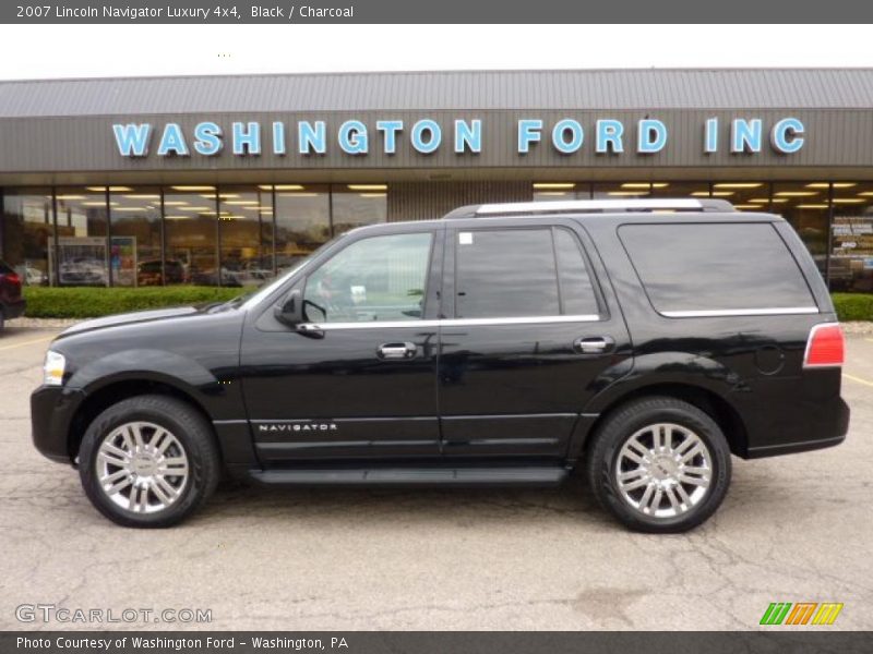 Black / Charcoal 2007 Lincoln Navigator Luxury 4x4