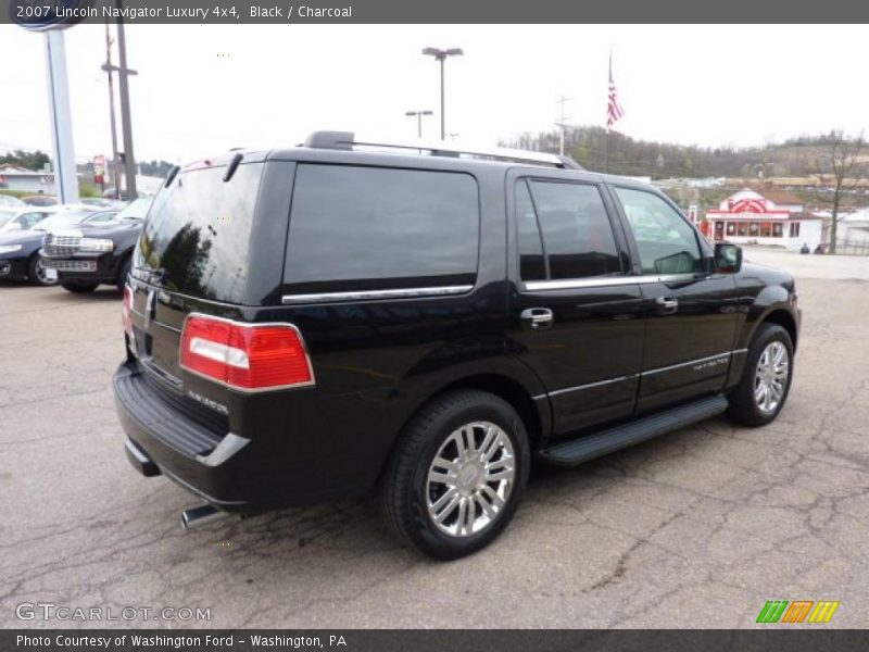 Black / Charcoal 2007 Lincoln Navigator Luxury 4x4