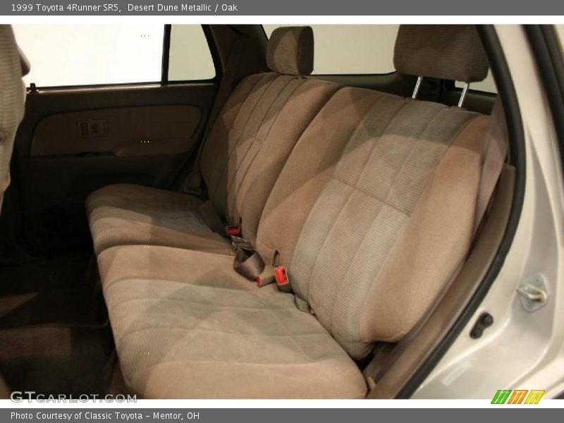 Desert Dune Metallic / Oak 1999 Toyota 4Runner SR5