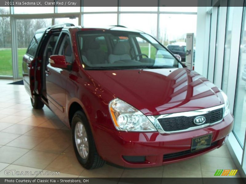 Claret Red / Gray 2011 Kia Sedona LX