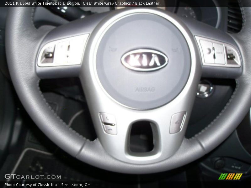 Clear White/Grey Graphics / Black Leather 2011 Kia Soul White Tiger Special Edition