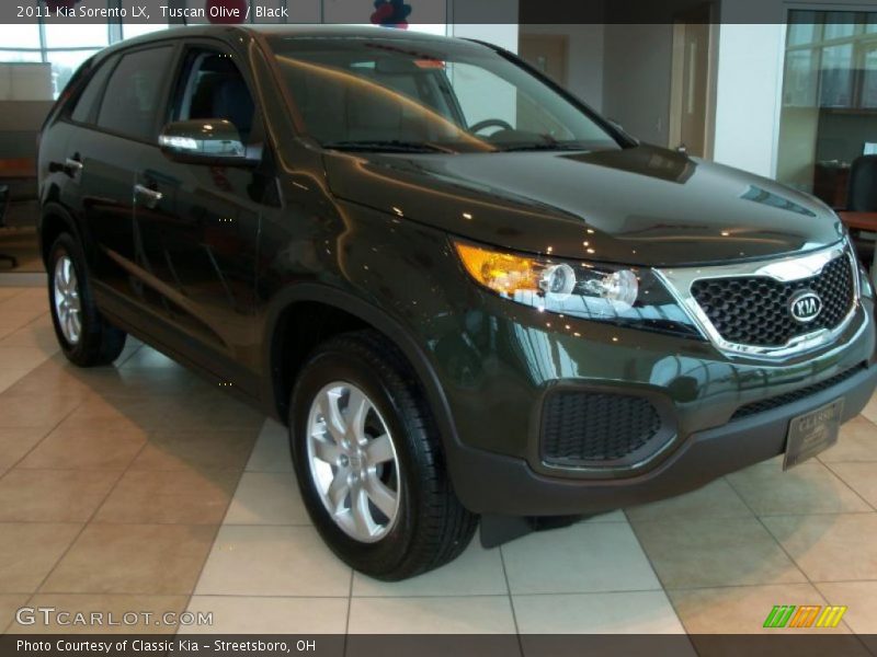 Tuscan Olive / Black 2011 Kia Sorento LX
