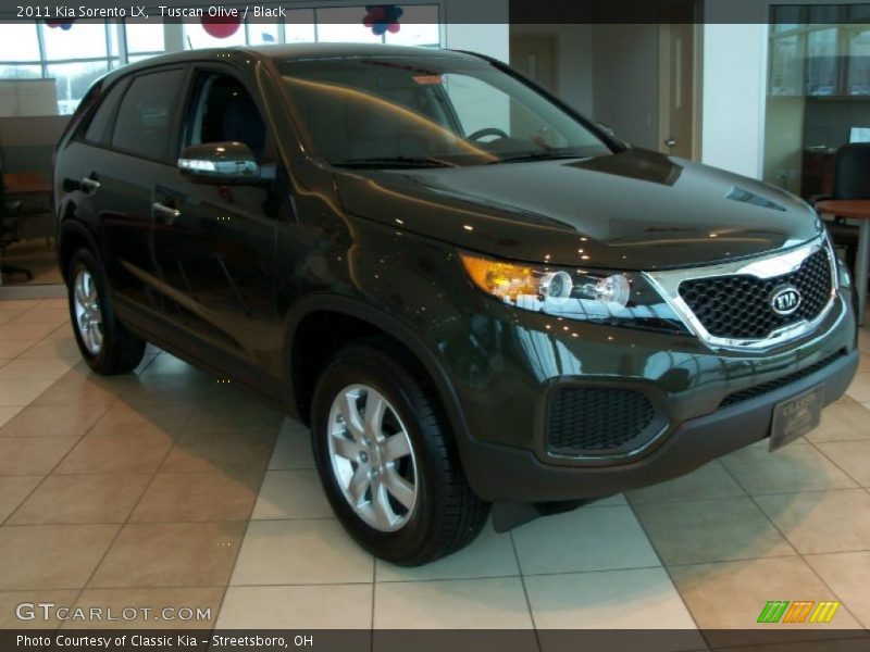 Tuscan Olive / Black 2011 Kia Sorento LX