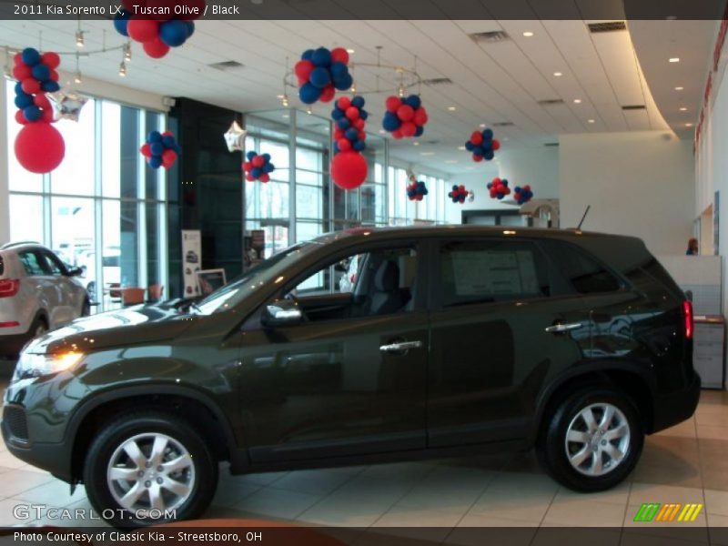 Tuscan Olive / Black 2011 Kia Sorento LX