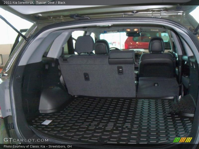 Tuscan Olive / Black 2011 Kia Sorento LX