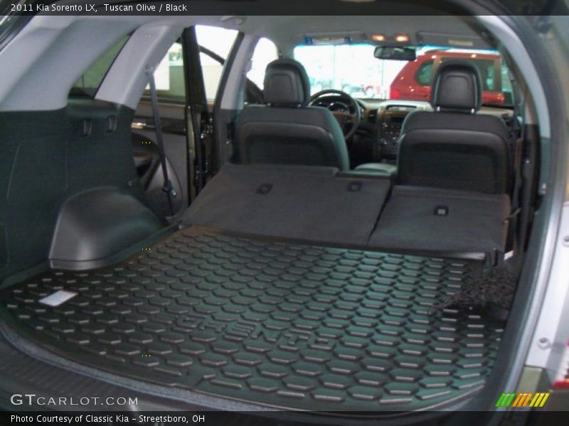 Tuscan Olive / Black 2011 Kia Sorento LX
