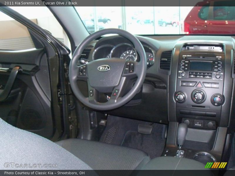 Tuscan Olive / Black 2011 Kia Sorento LX