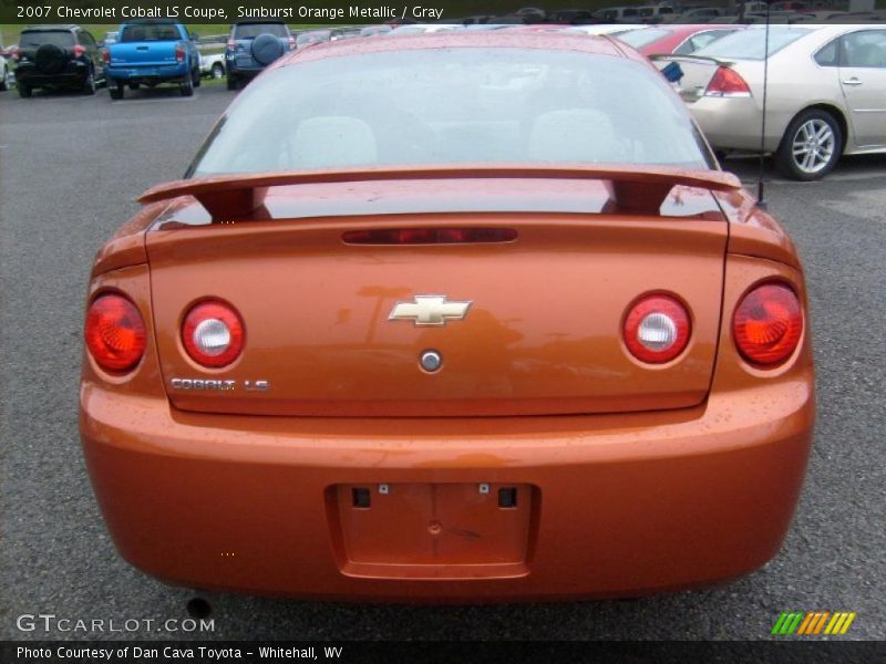 Sunburst Orange Metallic / Gray 2007 Chevrolet Cobalt LS Coupe