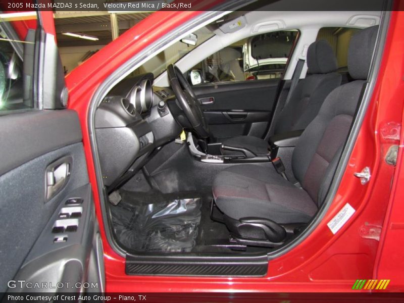  2005 MAZDA3 s Sedan Black/Red Interior