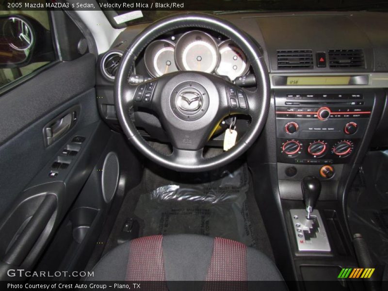 Controls of 2005 MAZDA3 s Sedan