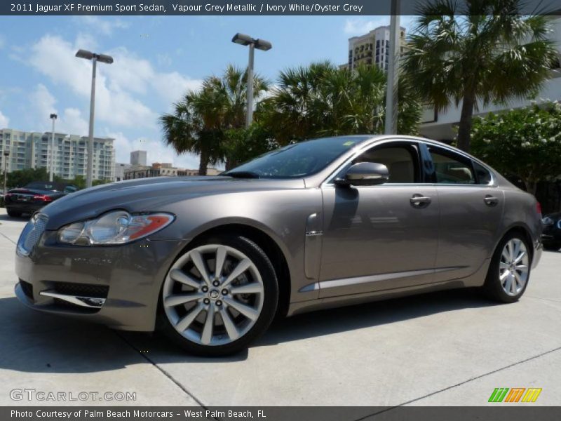 Front 3/4 View of 2011 XF Premium Sport Sedan