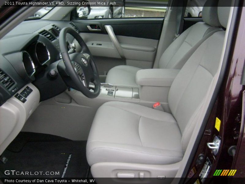  2011 Highlander V6 4WD Ash Interior
