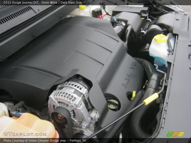 Stone White / Dark Slate Gray 2010 Dodge Journey SXT