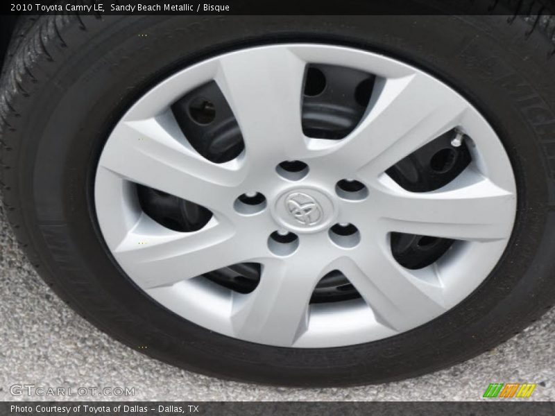 Sandy Beach Metallic / Bisque 2010 Toyota Camry LE