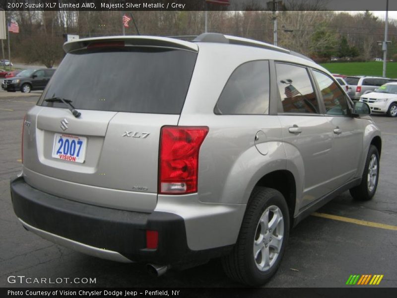 Majestic Silver Metallic / Grey 2007 Suzuki XL7 Limited AWD