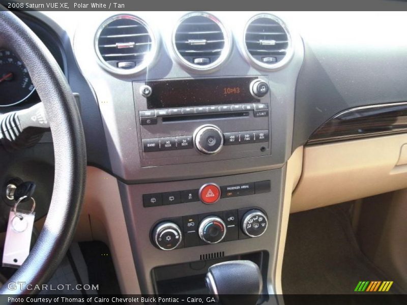 Polar White / Tan 2008 Saturn VUE XE