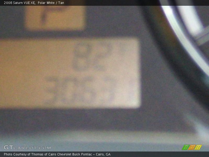 Polar White / Tan 2008 Saturn VUE XE