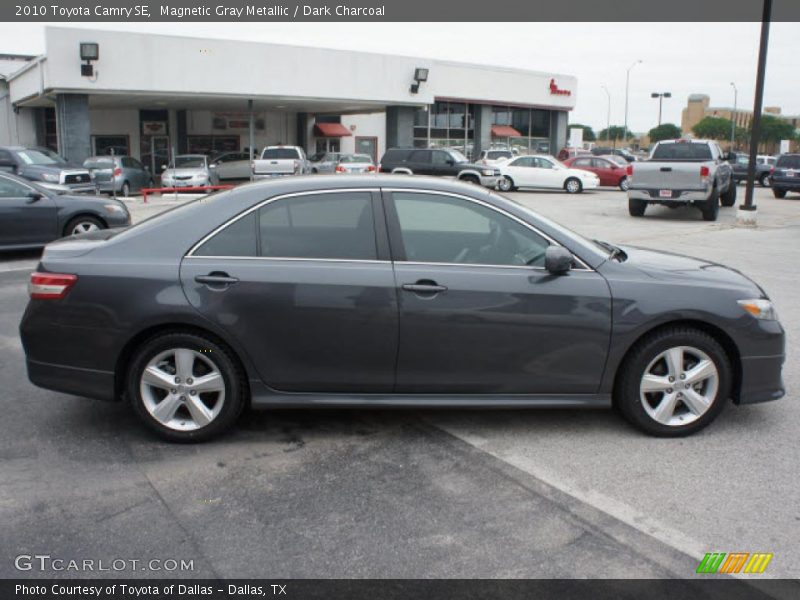Magnetic Gray Metallic / Dark Charcoal 2010 Toyota Camry SE