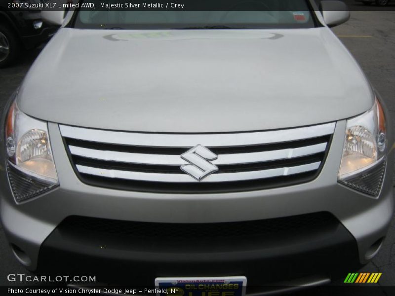 Majestic Silver Metallic / Grey 2007 Suzuki XL7 Limited AWD