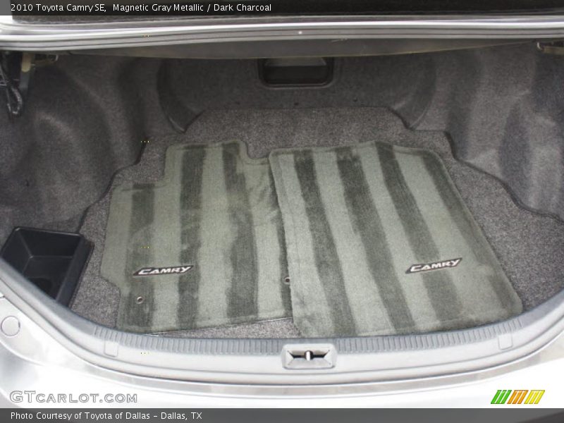 Magnetic Gray Metallic / Dark Charcoal 2010 Toyota Camry SE