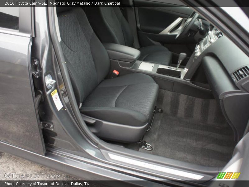 Magnetic Gray Metallic / Dark Charcoal 2010 Toyota Camry SE