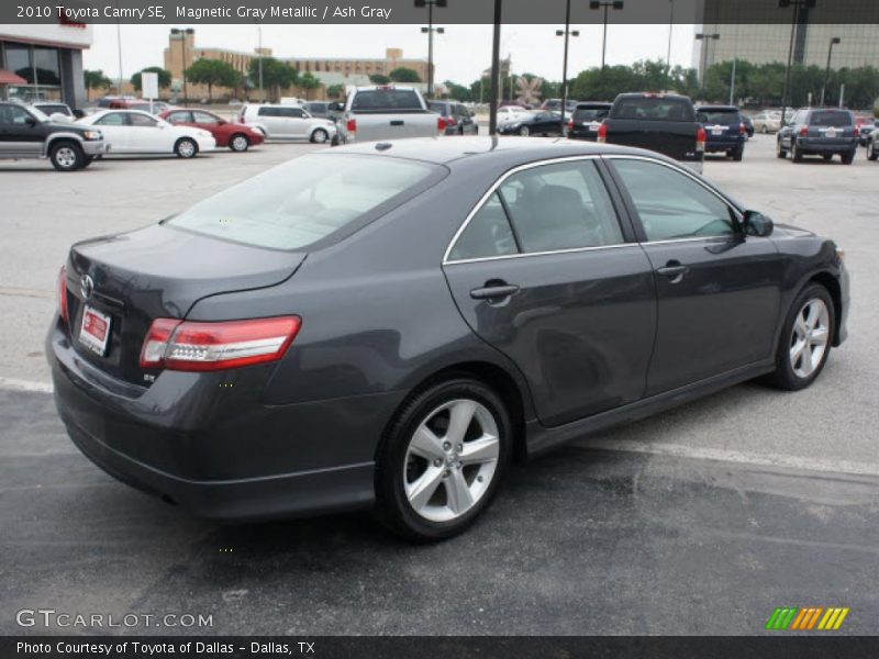 Magnetic Gray Metallic / Ash Gray 2010 Toyota Camry SE