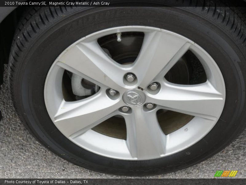 Magnetic Gray Metallic / Ash Gray 2010 Toyota Camry SE