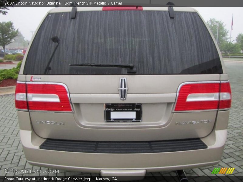 Light French Silk Metallic / Camel 2007 Lincoln Navigator Ultimate