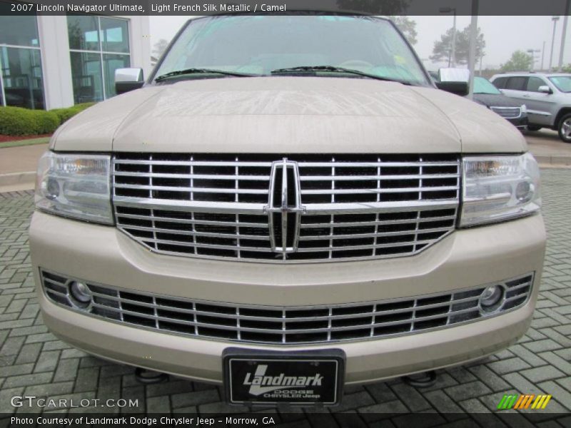 Light French Silk Metallic / Camel 2007 Lincoln Navigator Ultimate