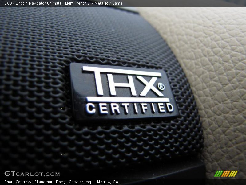  2007 Navigator Ultimate Logo