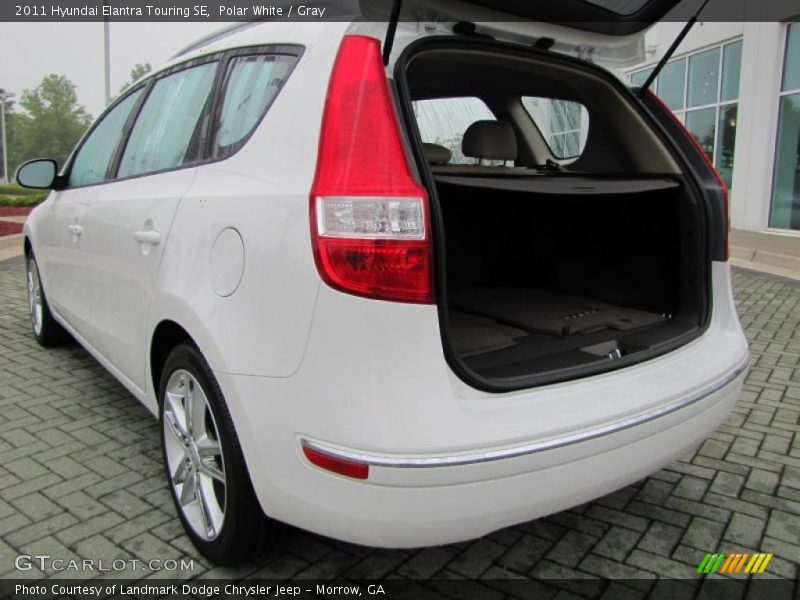 Polar White / Gray 2011 Hyundai Elantra Touring SE