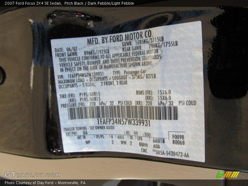Pitch Black / Dark Pebble/Light Pebble 2007 Ford Focus ZX4 SE Sedan