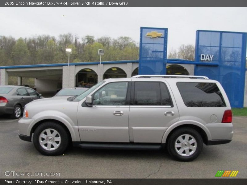 Silver Birch Metallic / Dove Grey 2005 Lincoln Navigator Luxury 4x4