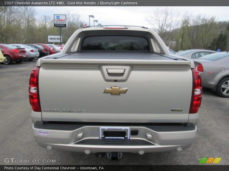 Gold Mist Metallic / Ebony/Light Cashmere 2007 Chevrolet Avalanche LTZ 4WD
