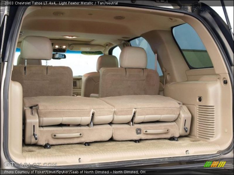 Light Pewter Metallic / Tan/Neutral 2003 Chevrolet Tahoe LT 4x4
