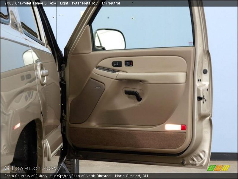 Light Pewter Metallic / Tan/Neutral 2003 Chevrolet Tahoe LT 4x4