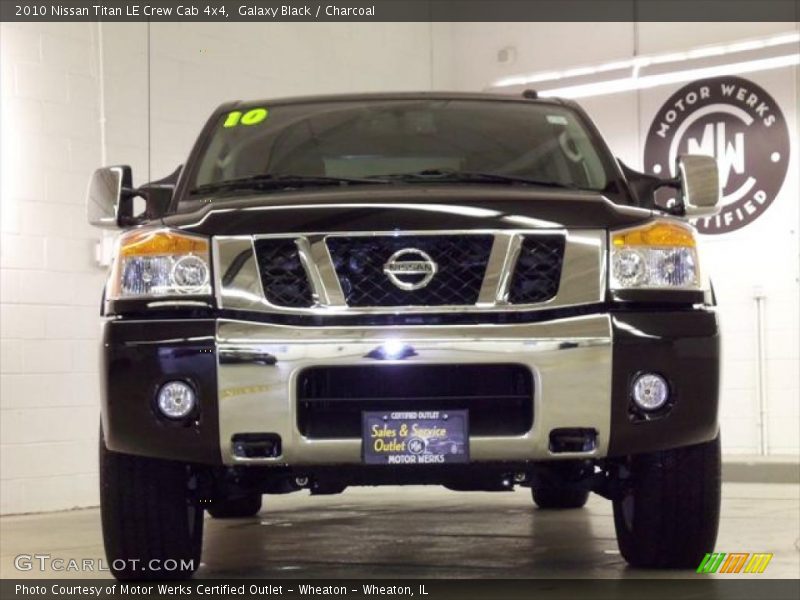 Galaxy Black / Charcoal 2010 Nissan Titan LE Crew Cab 4x4