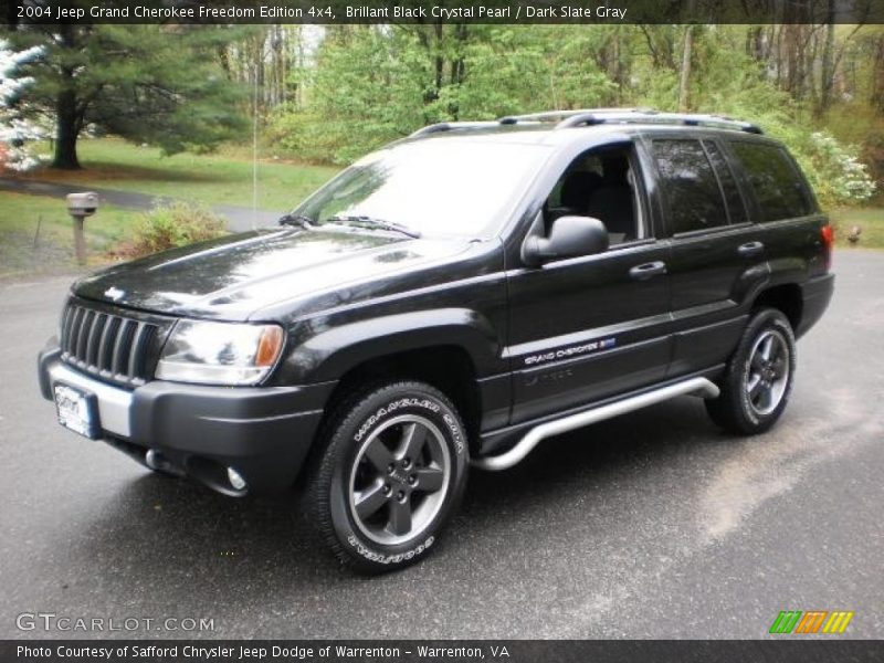 Brillant Black Crystal Pearl / Dark Slate Gray 2004 Jeep Grand Cherokee Freedom Edition 4x4