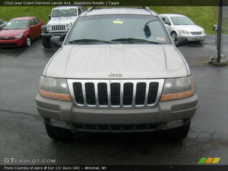 Silverstone Metallic / Taupe 2000 Jeep Grand Cherokee Laredo 4x4