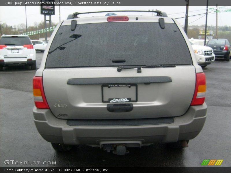Silverstone Metallic / Taupe 2000 Jeep Grand Cherokee Laredo 4x4