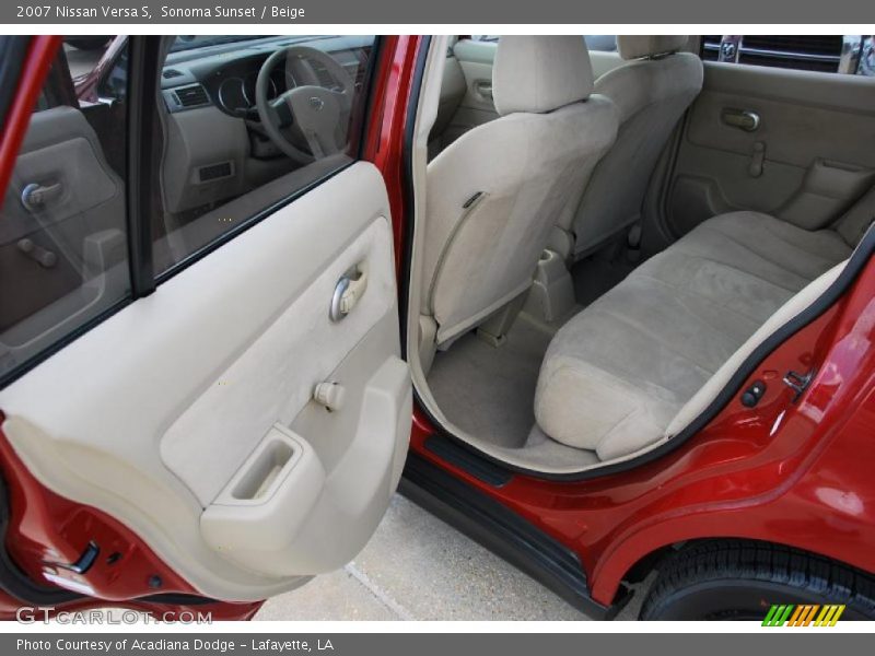 Sonoma Sunset / Beige 2007 Nissan Versa S