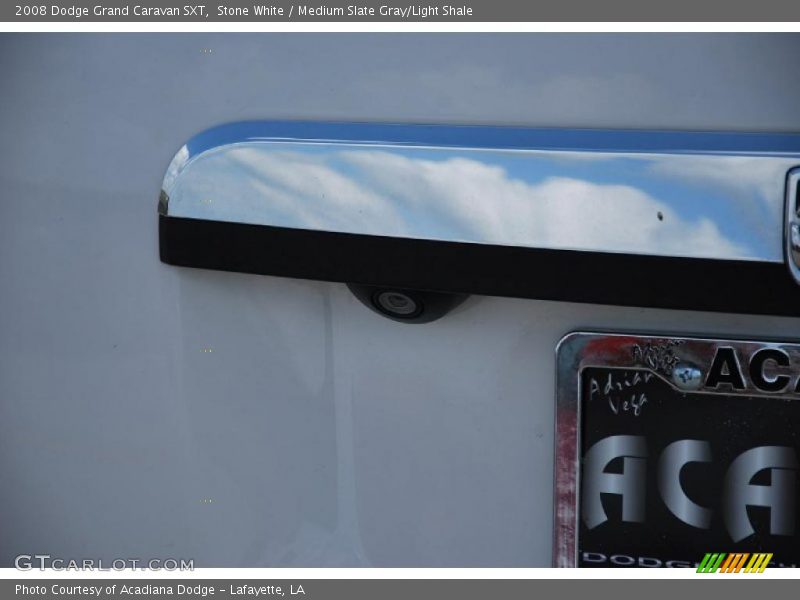 Stone White / Medium Slate Gray/Light Shale 2008 Dodge Grand Caravan SXT